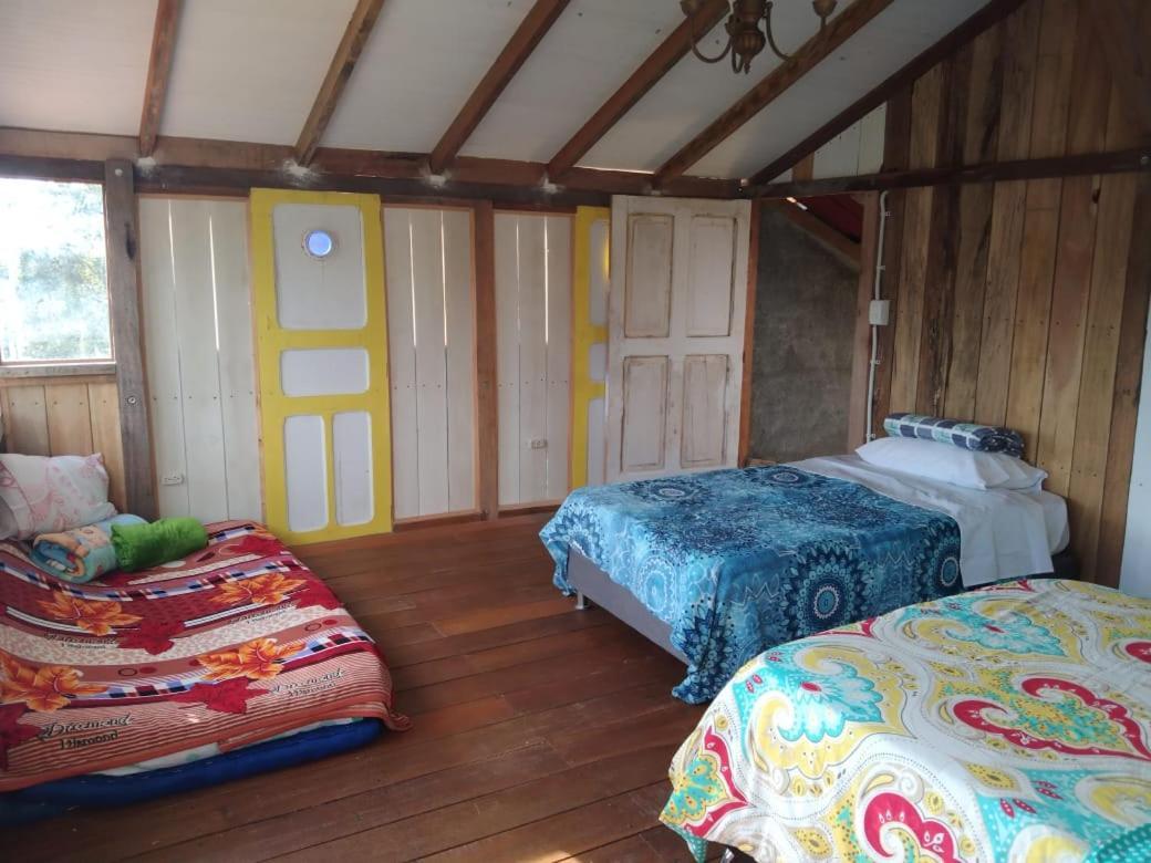 Tarragona Hostal Santa Rosa de Cabal Dış mekan fotoğraf