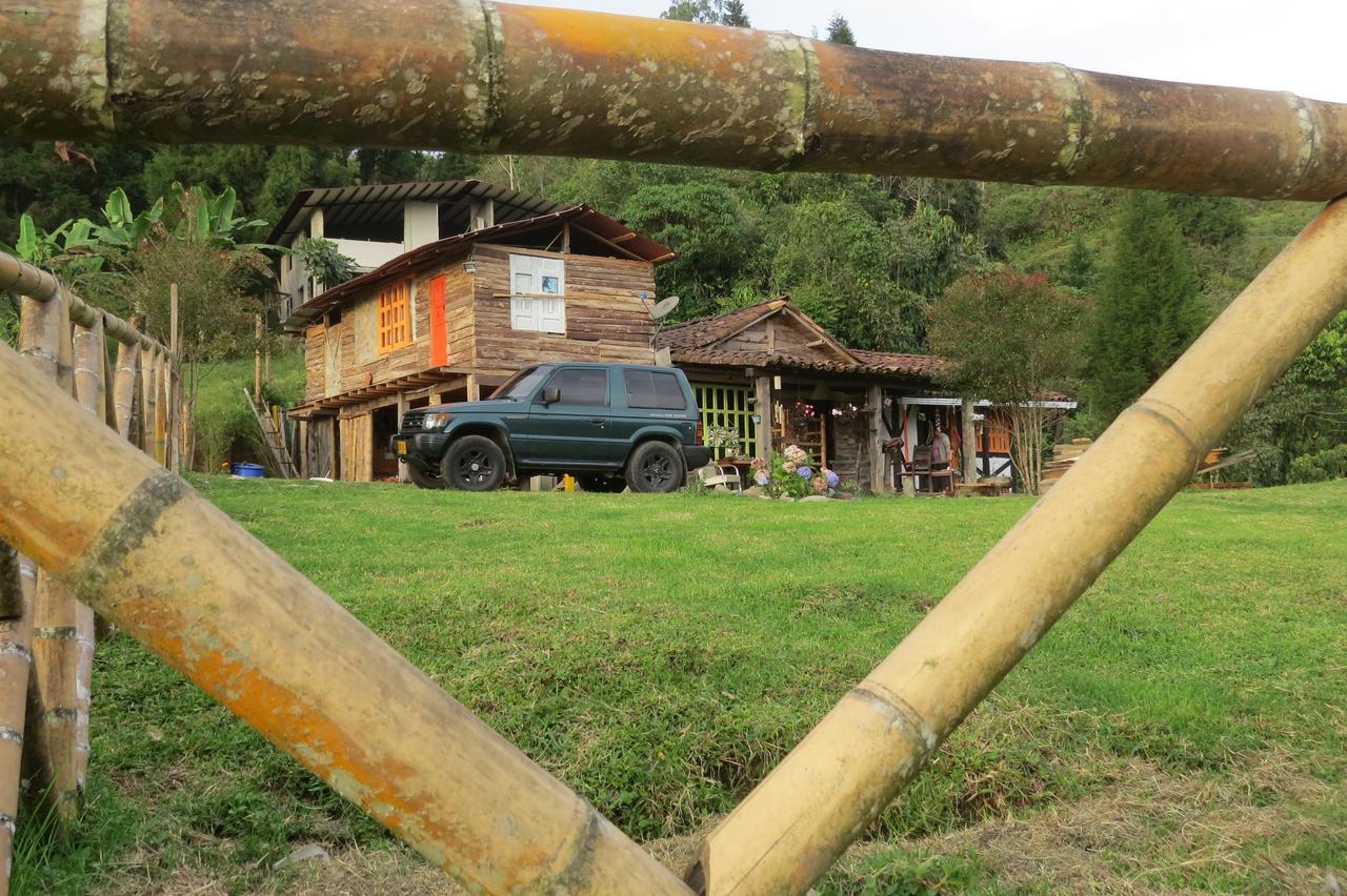 Tarragona Hostal Santa Rosa de Cabal Dış mekan fotoğraf